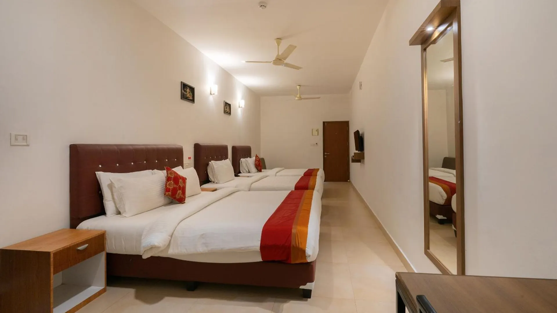 The Sanihara Hotel & Resort Витхири