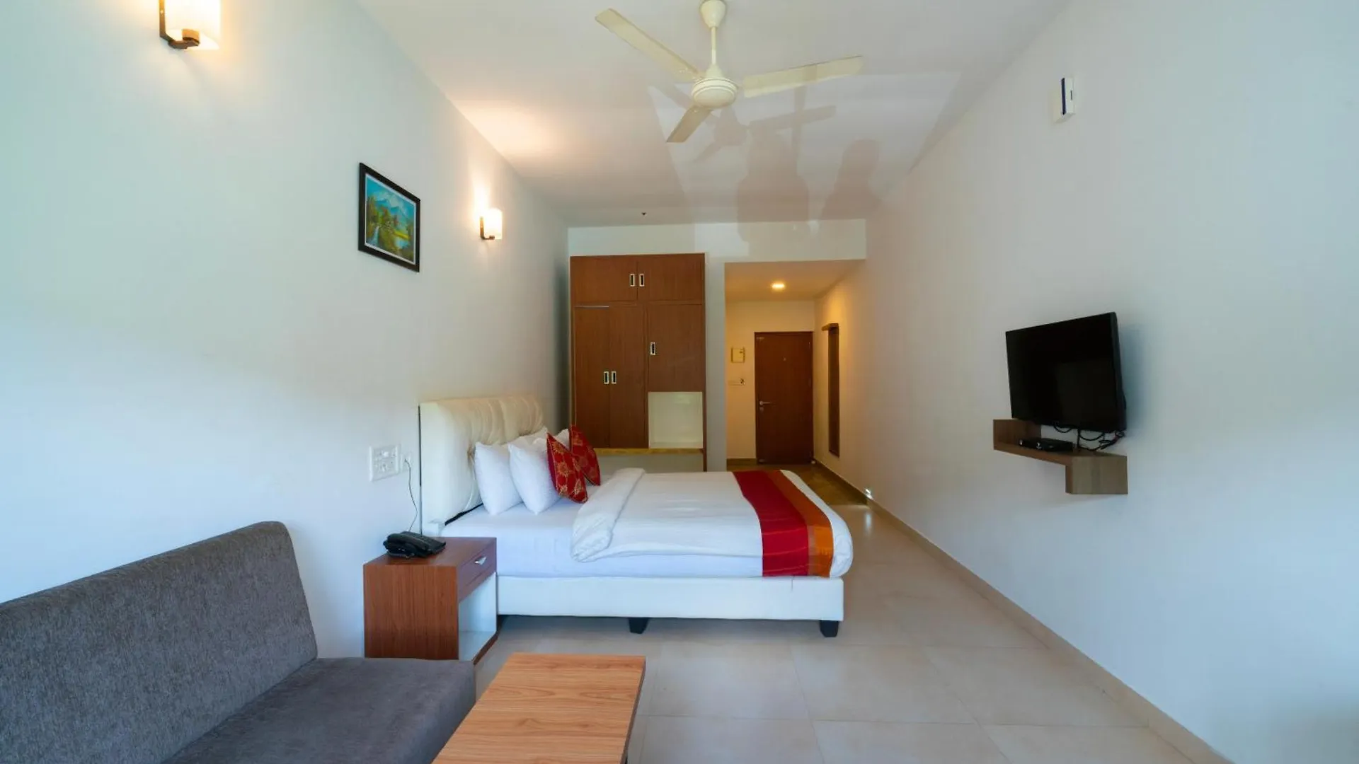 The Sanihara Hotel & Resort Витхири