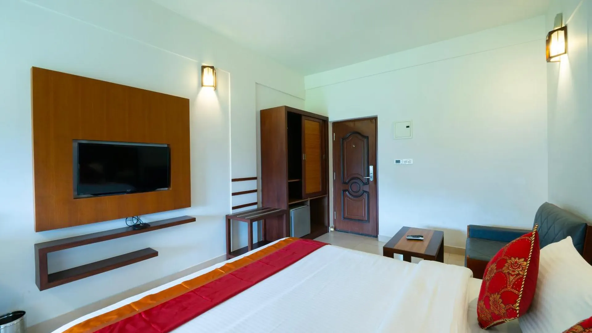 The Sanihara Hotel & Resort Витхири 3*,  Индия
