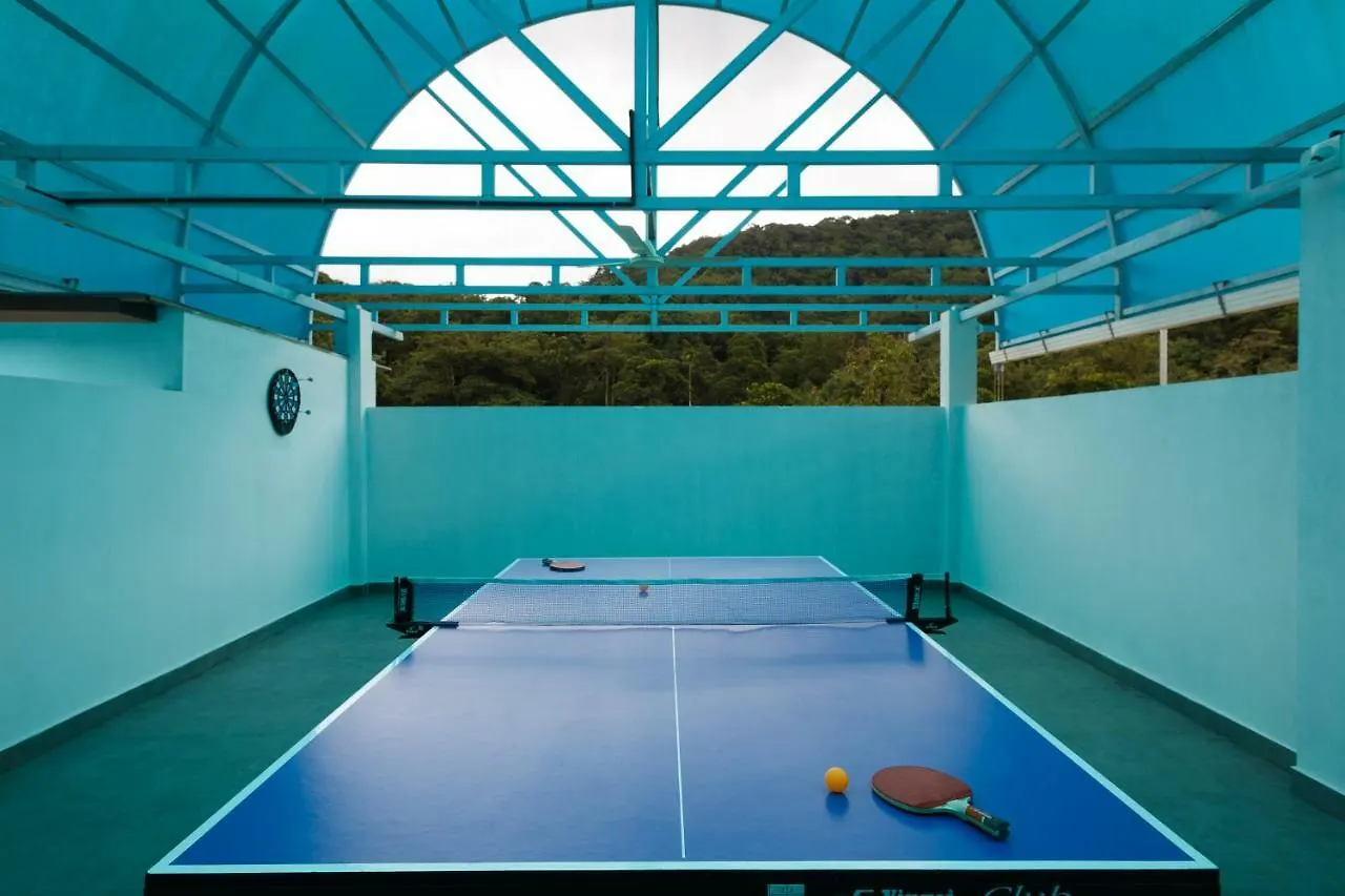 The Sanihara Hotel & Resort Витхири